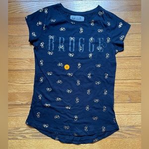 Women’s top. Small. From Brugge, Belgium. 100%cotton. Never worn.